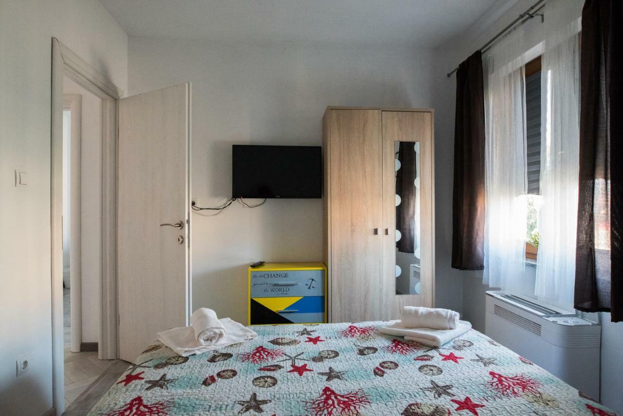 Apartments Mario Malinska Eksteriør bilde
